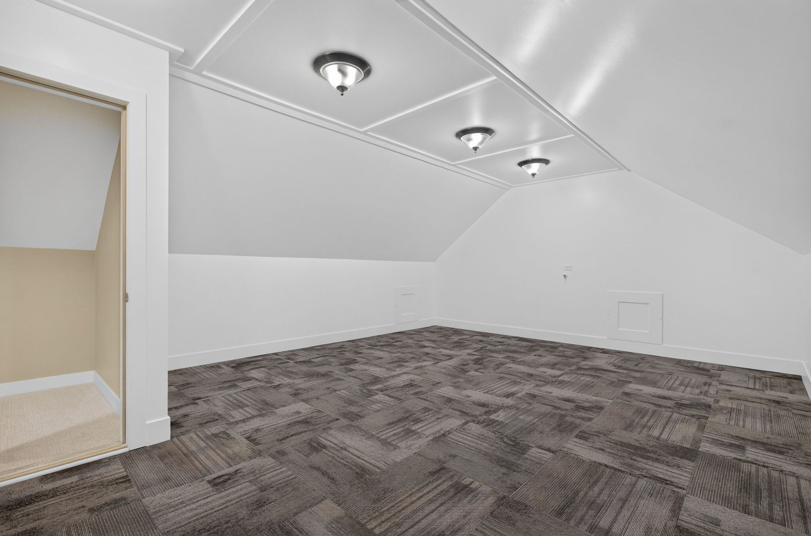 main property photo 68