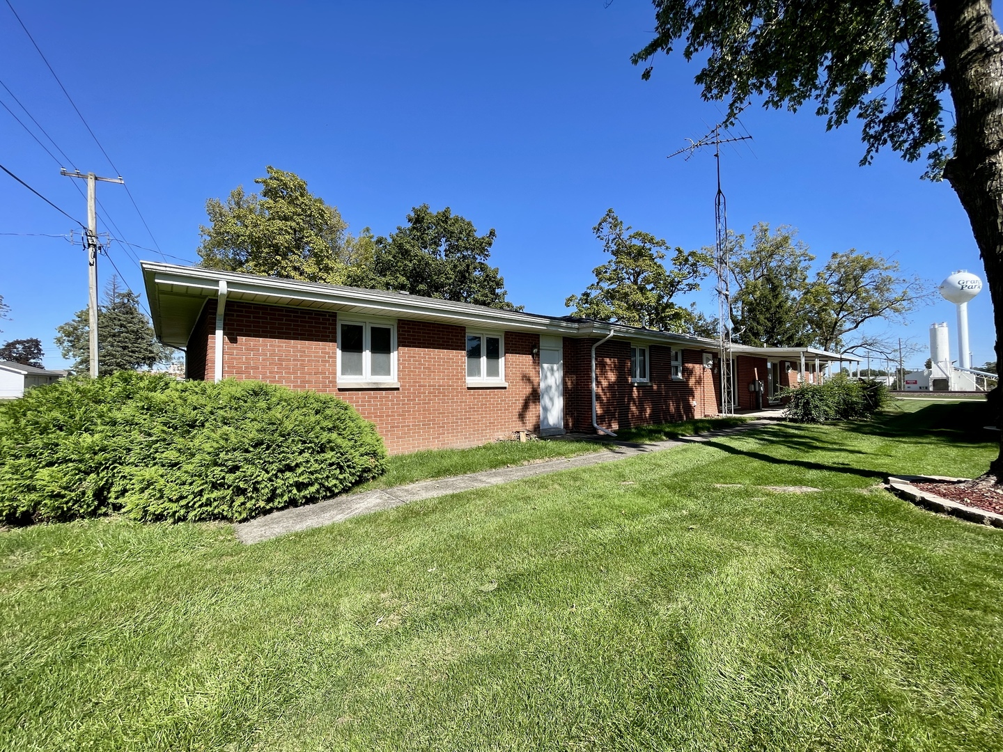 main property photo 21