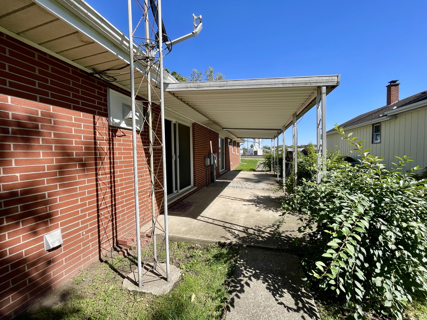main property photo 23