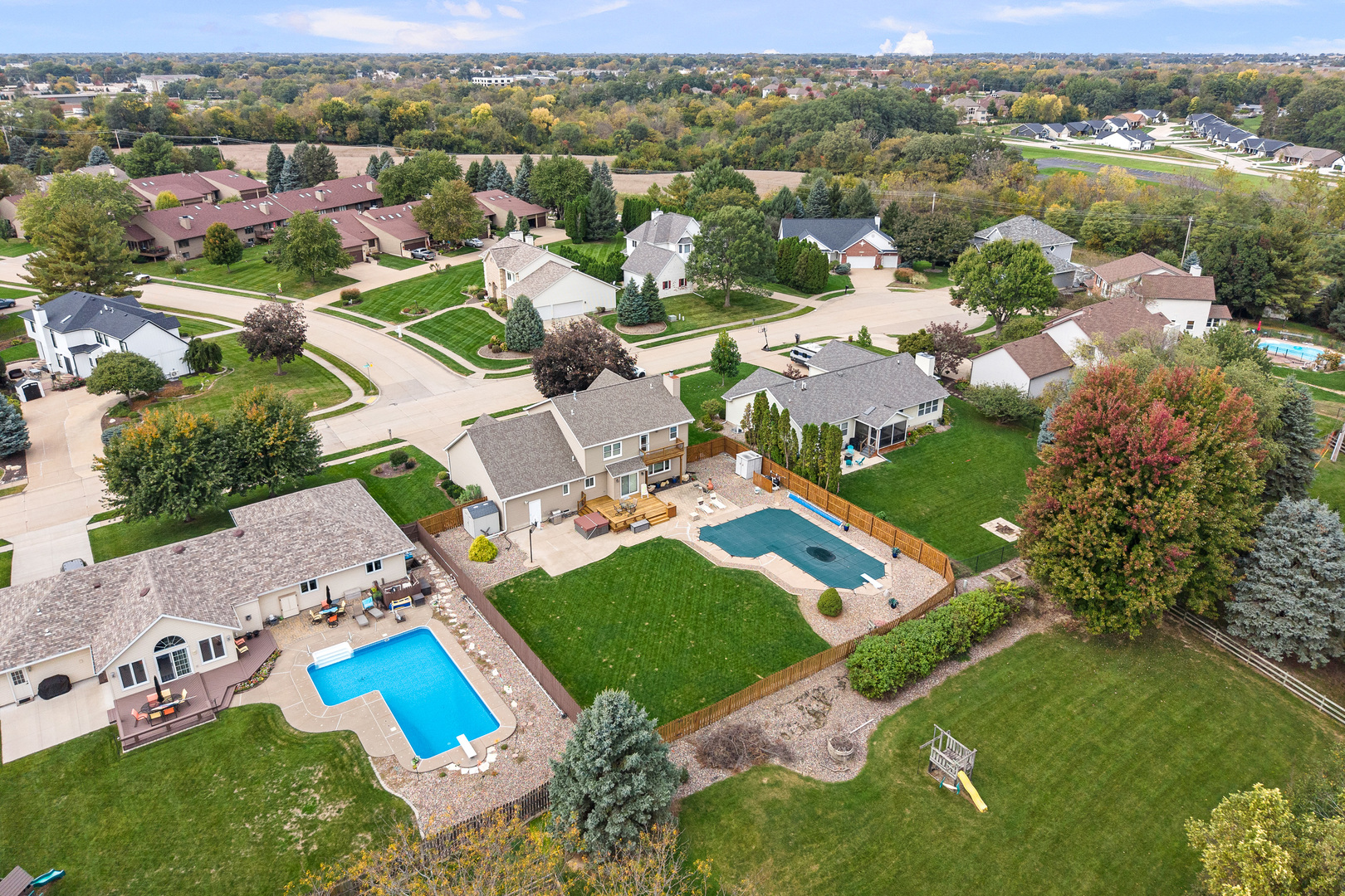 main property photo 3
