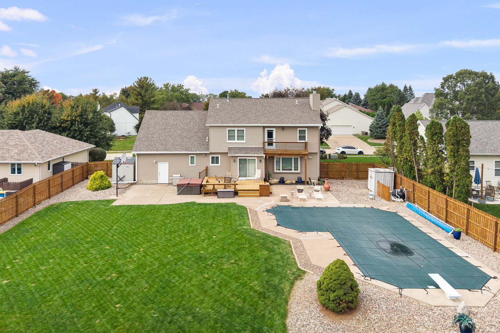 main property photo 4