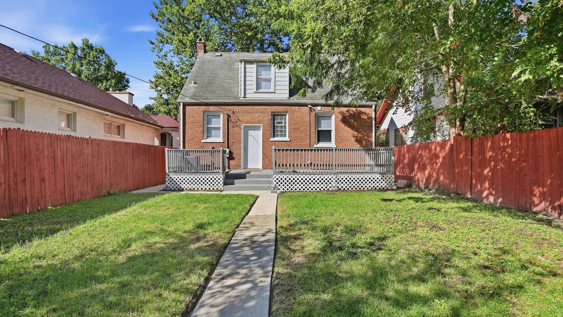 main property photo 20