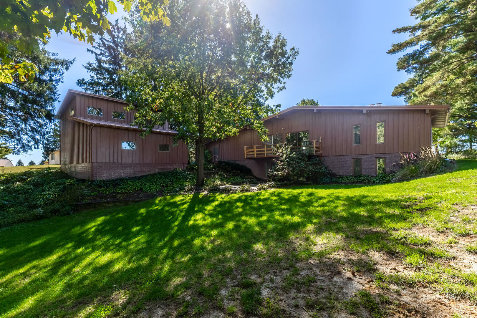 main property photo 35