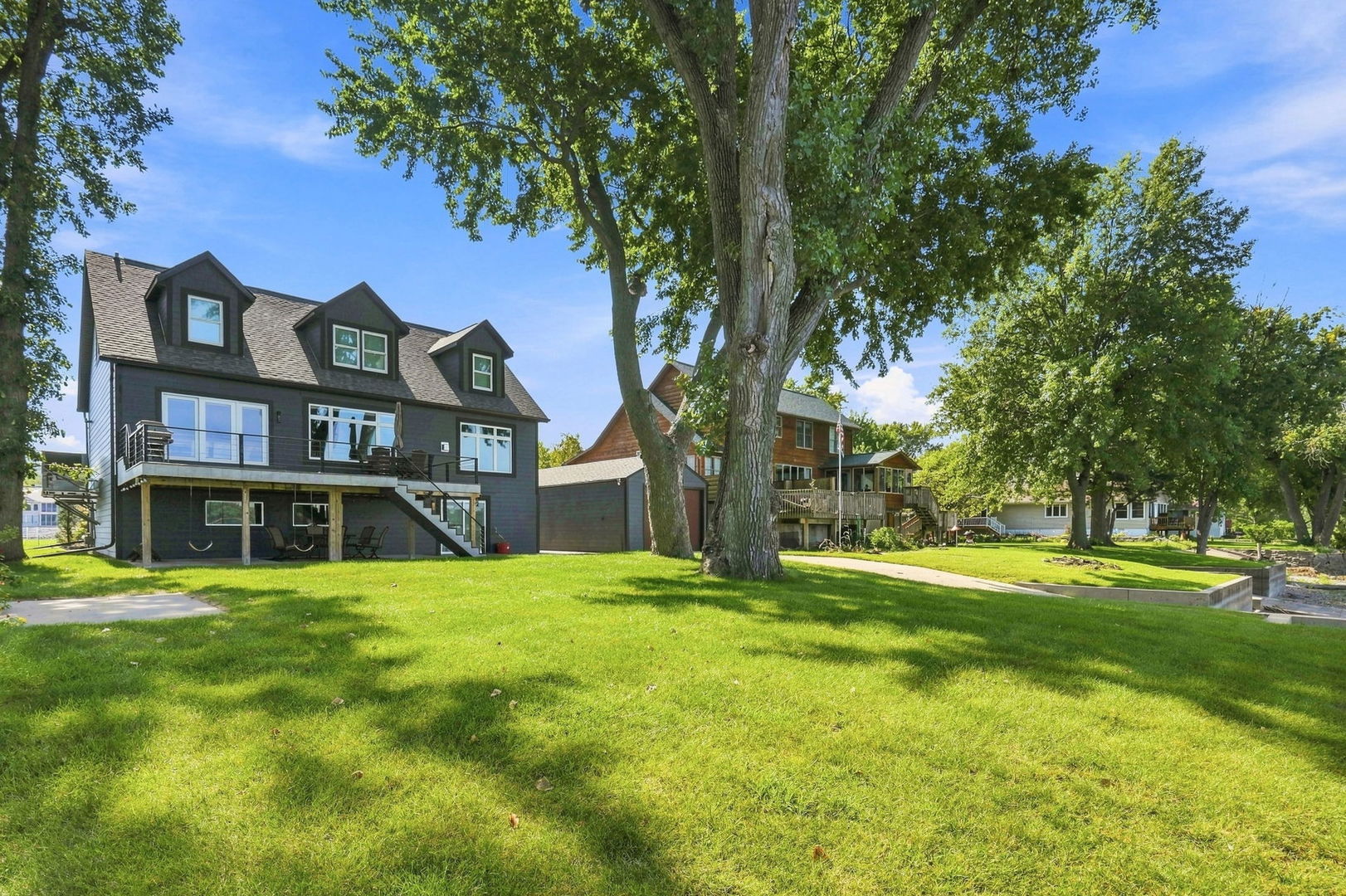 main property photo 44