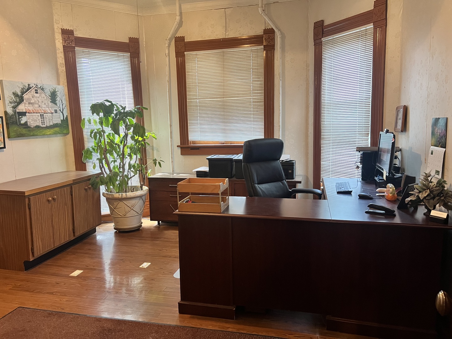main property photo 10