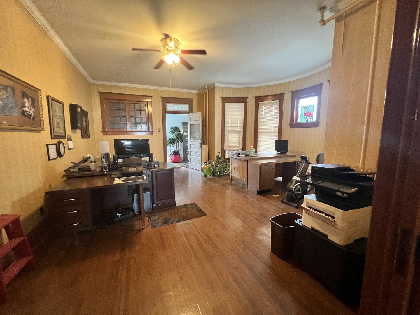 main property photo 11