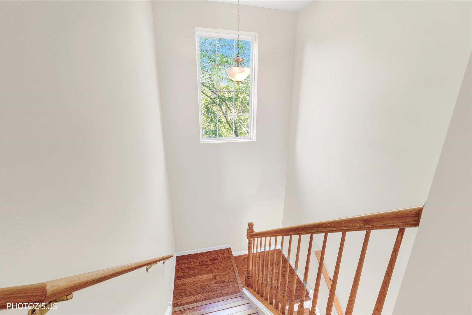 property viewer photo 19