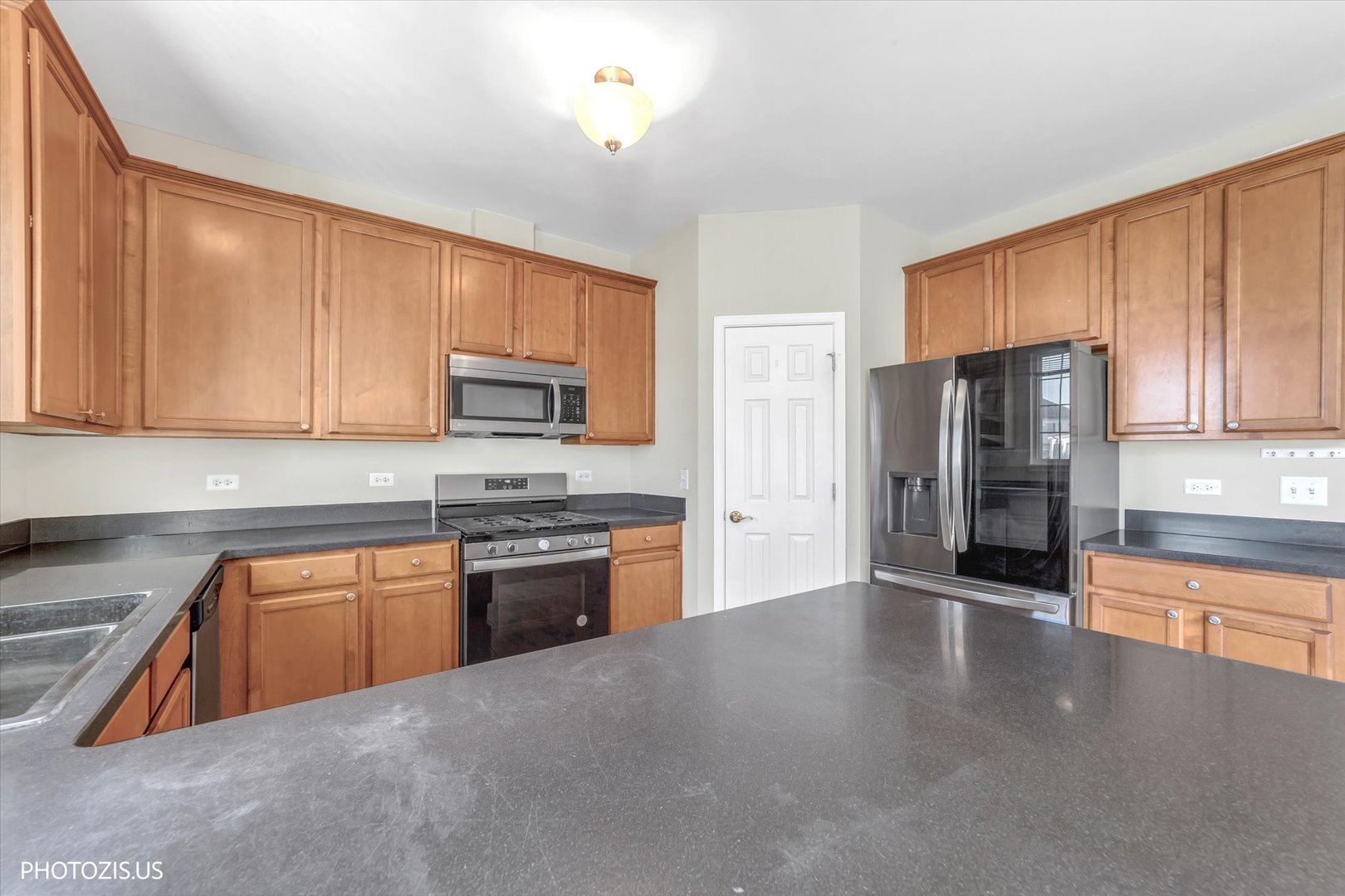 property viewer photo 2