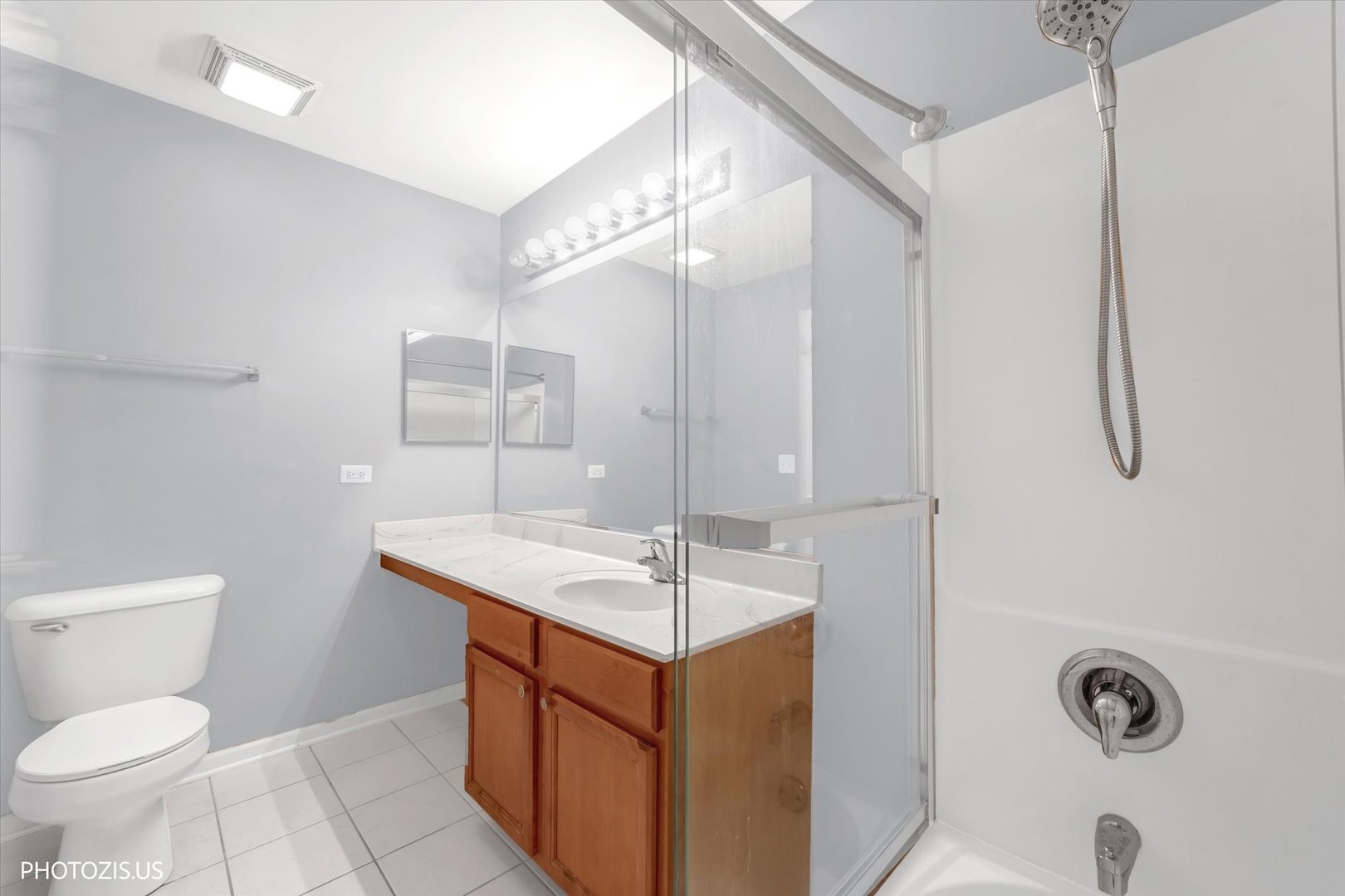 property viewer photo 23