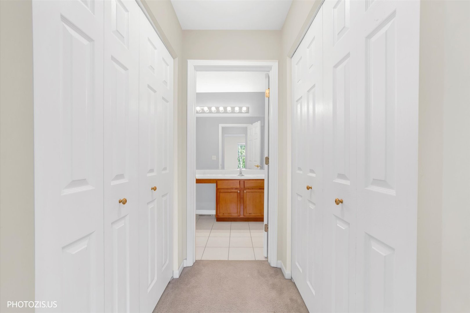 property viewer photo 26