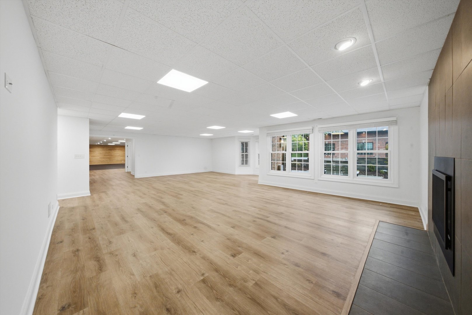 main property photo 78