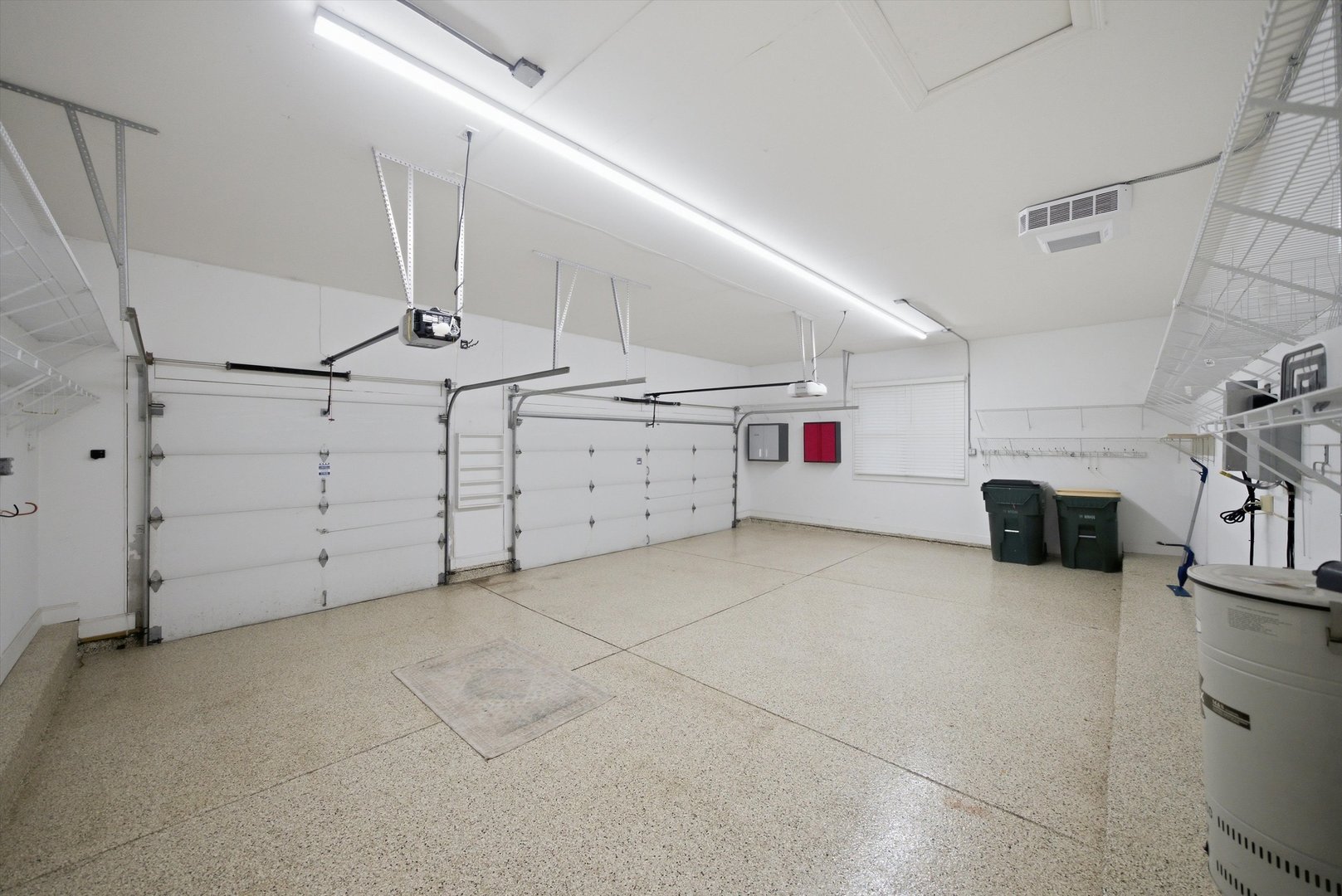 main property photo 94