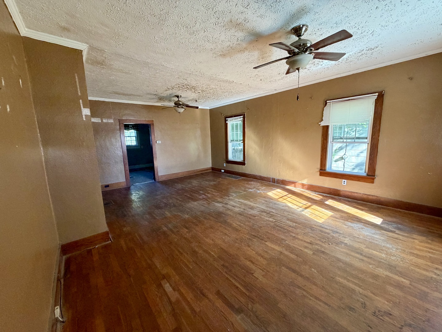 property viewer photo 5