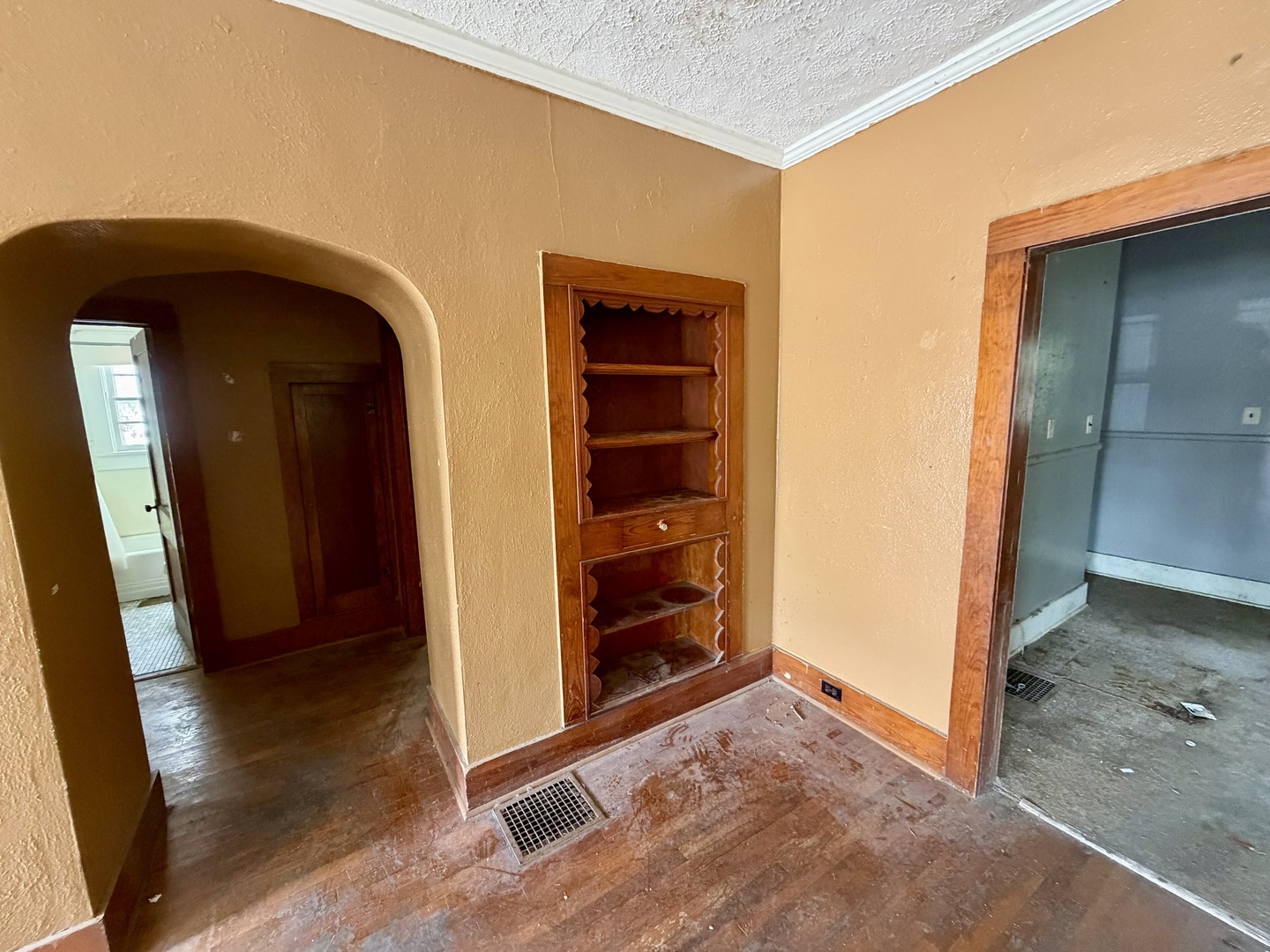 property viewer photo 7