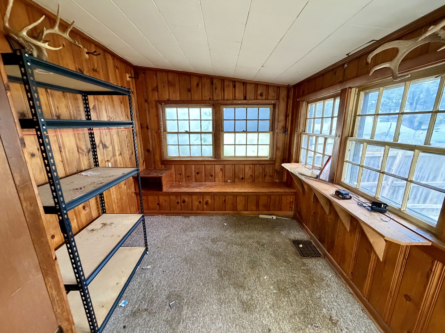 property viewer photo 9