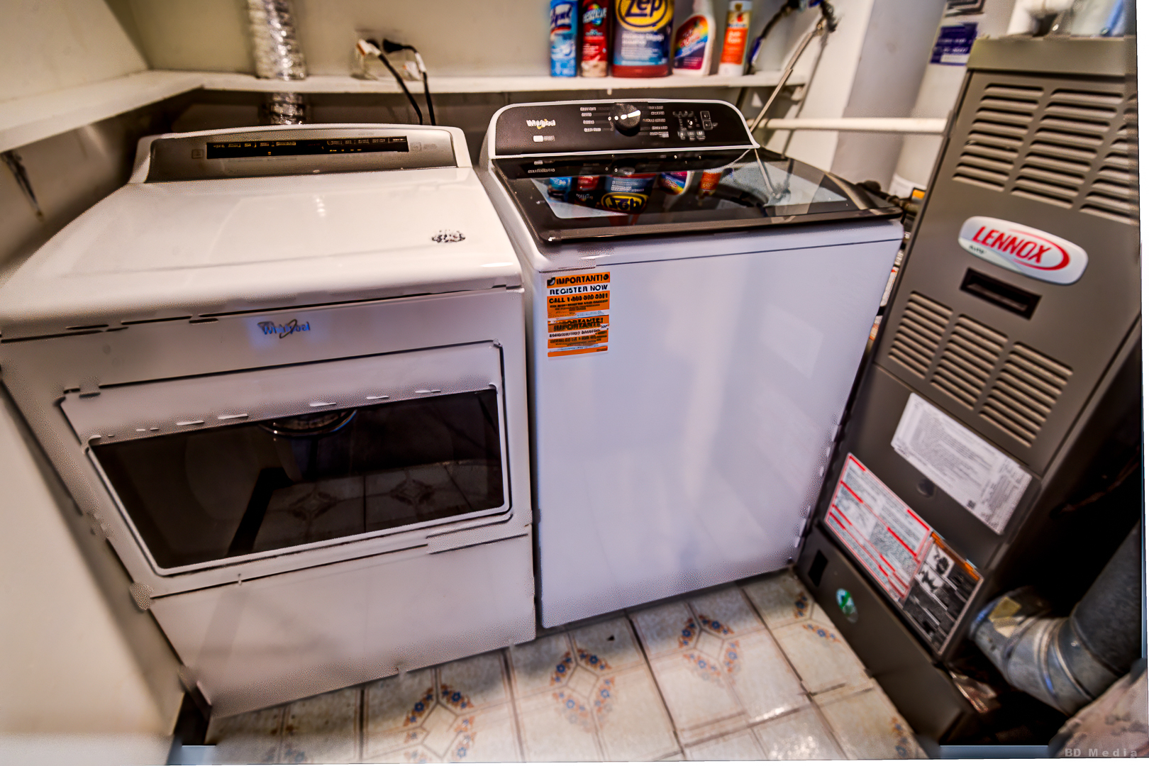 main property photo 11