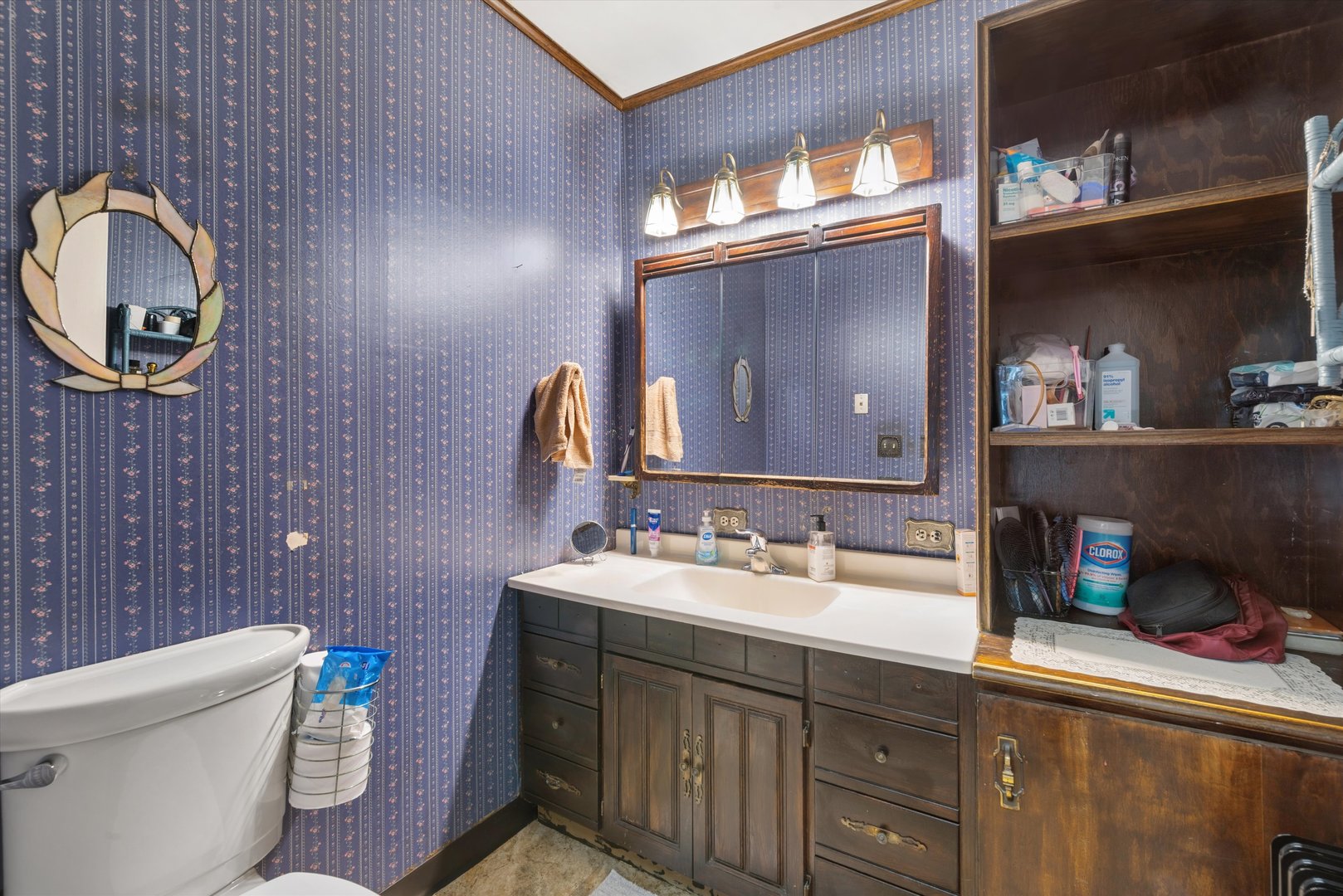 main property photo 12