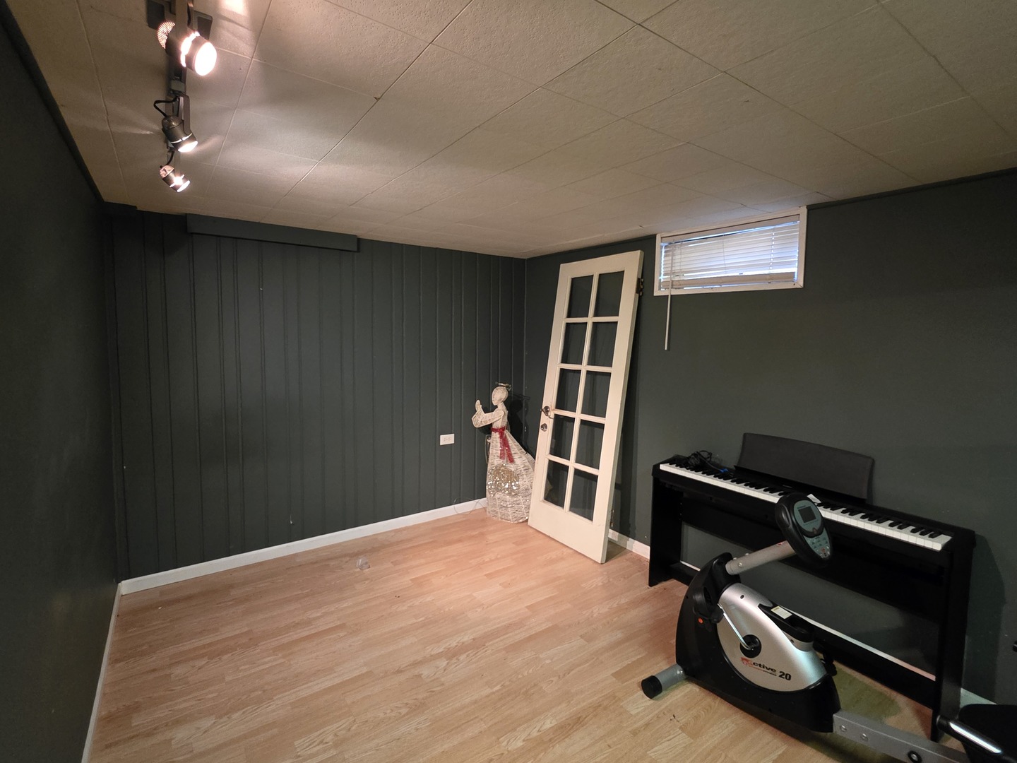 main property photo 26