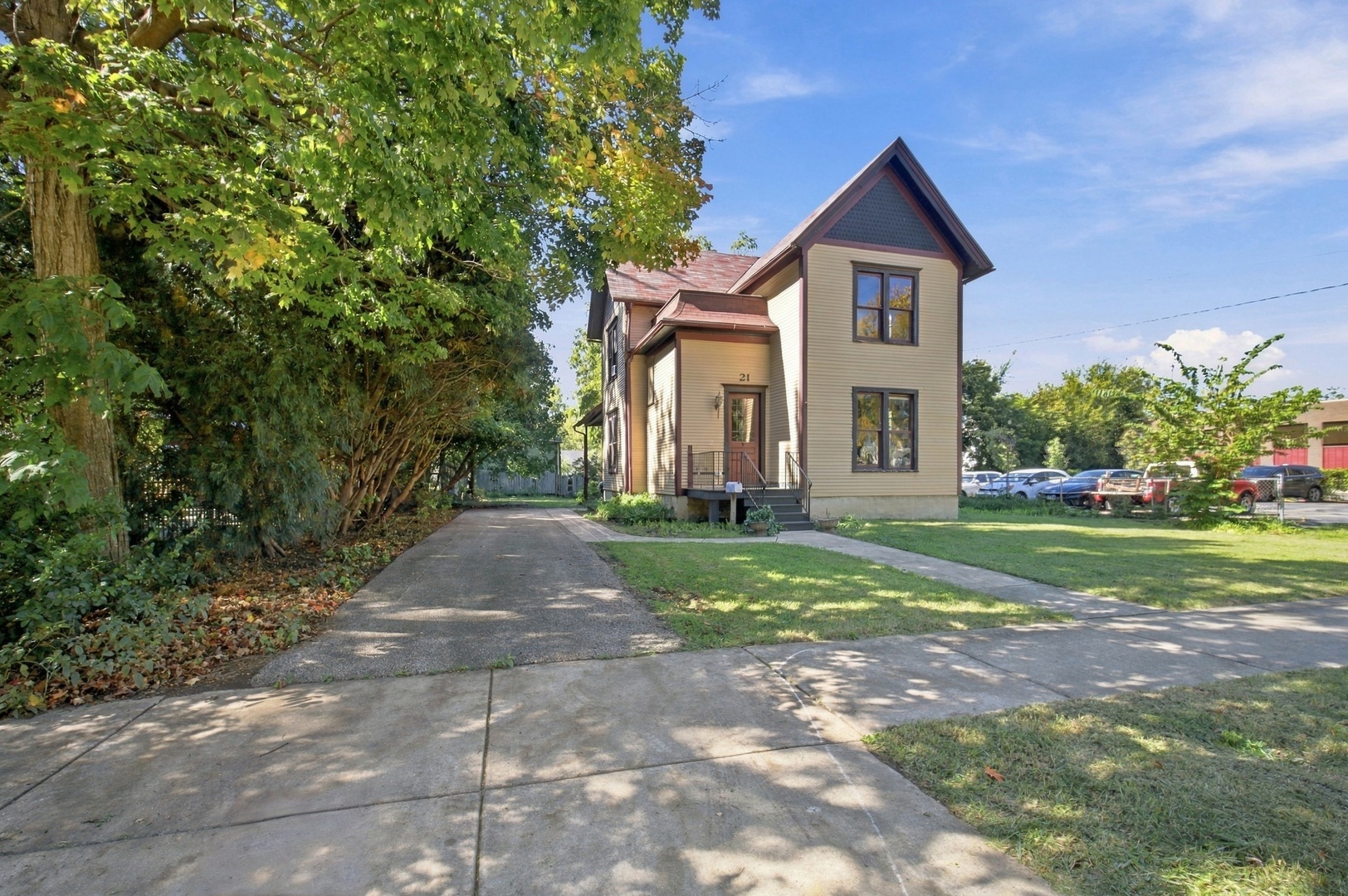 main property photo 1