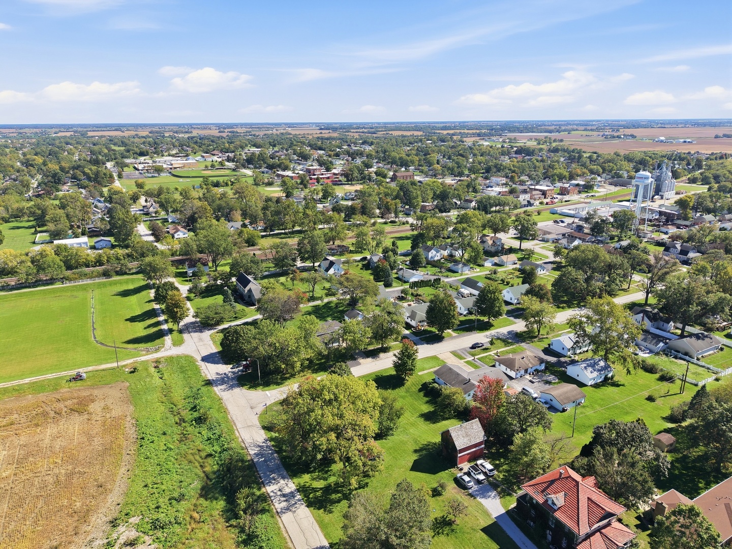 main property photo 18