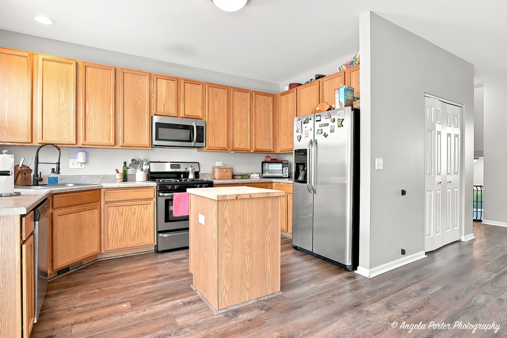 main property photo 3
