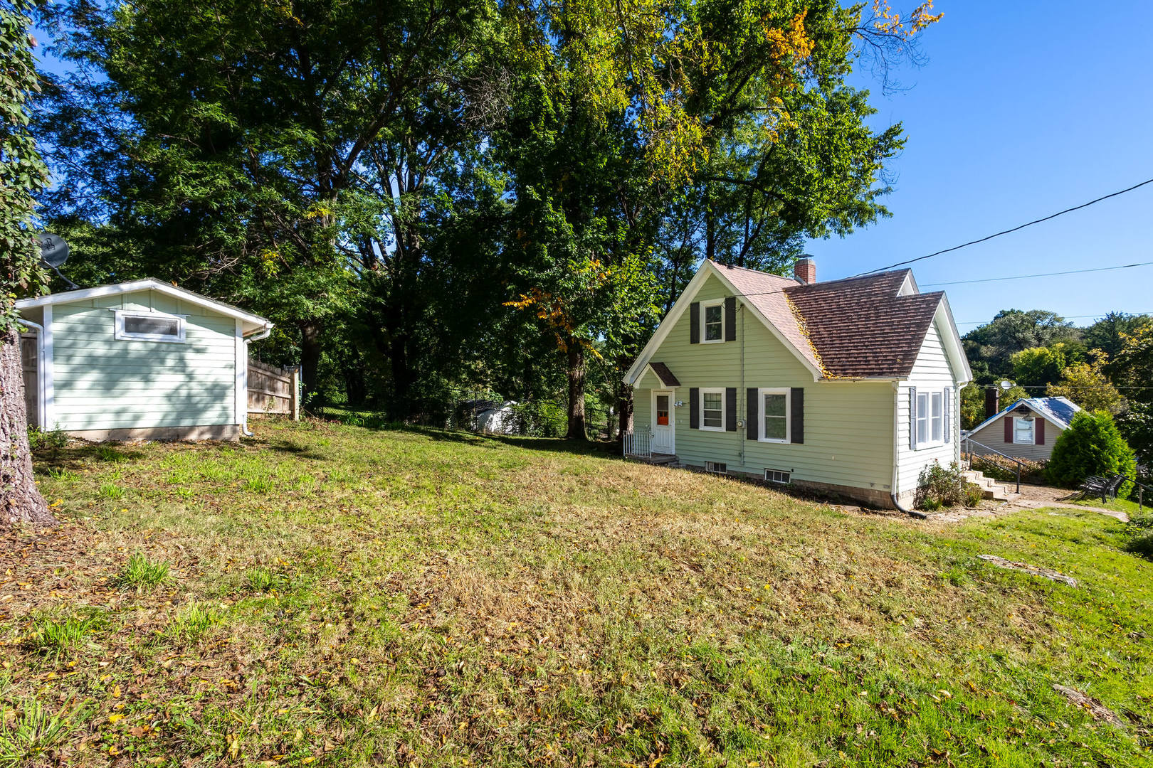 main property photo 3