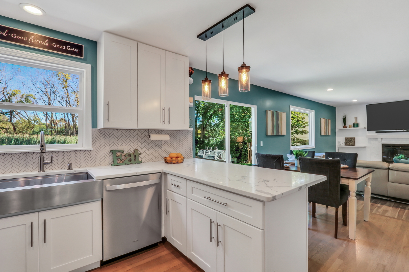 main property photo 17