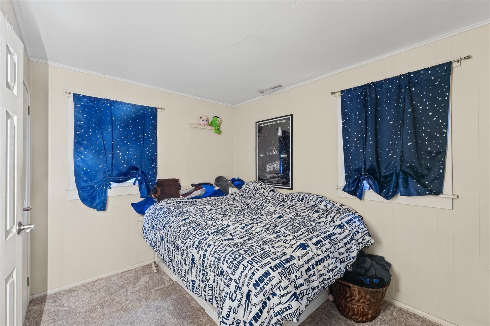 main property photo 13