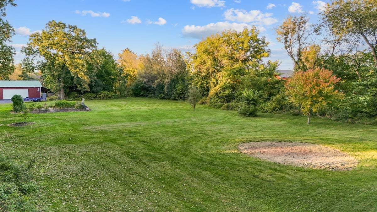 main property photo 86