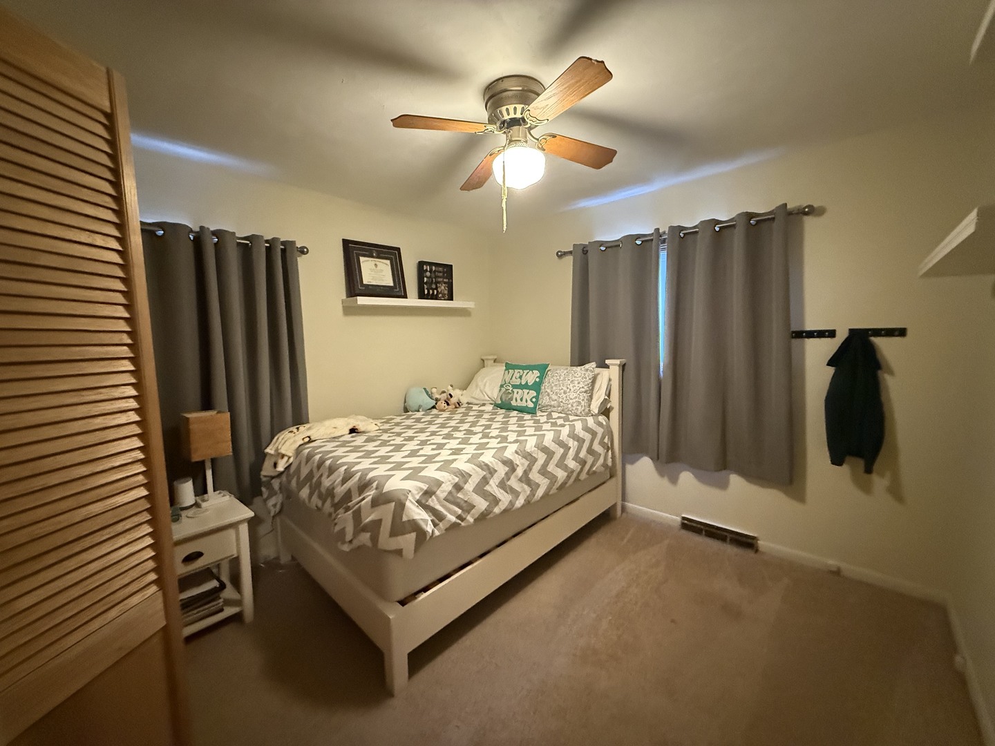 main property photo 13
