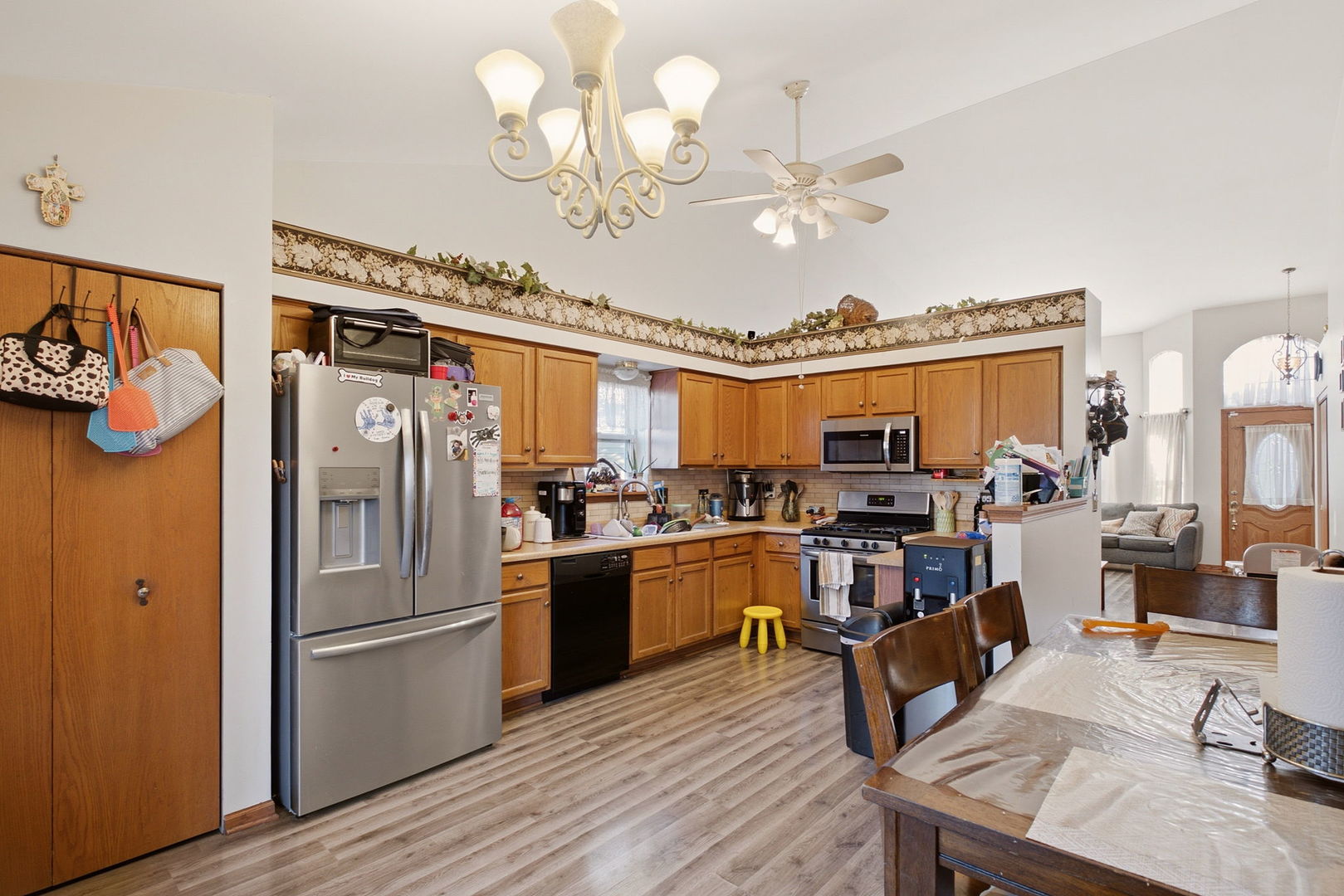 main property photo 15