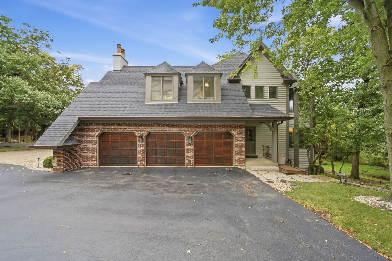 main property photo 51