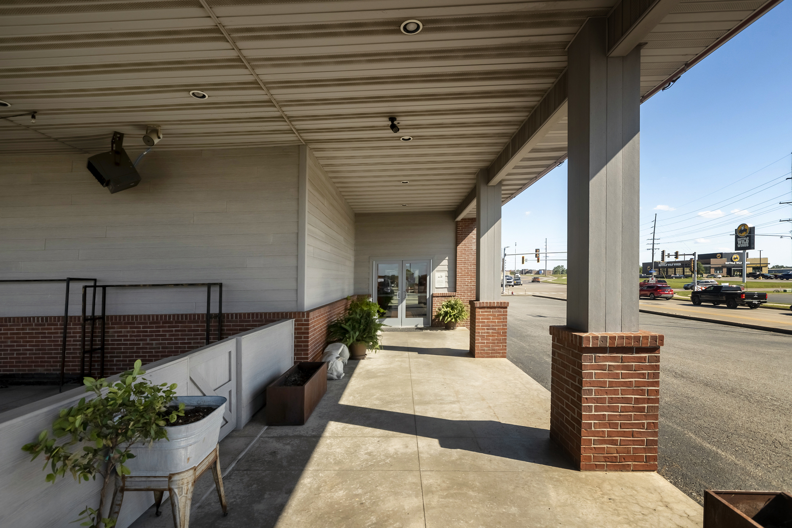 main property photo 5