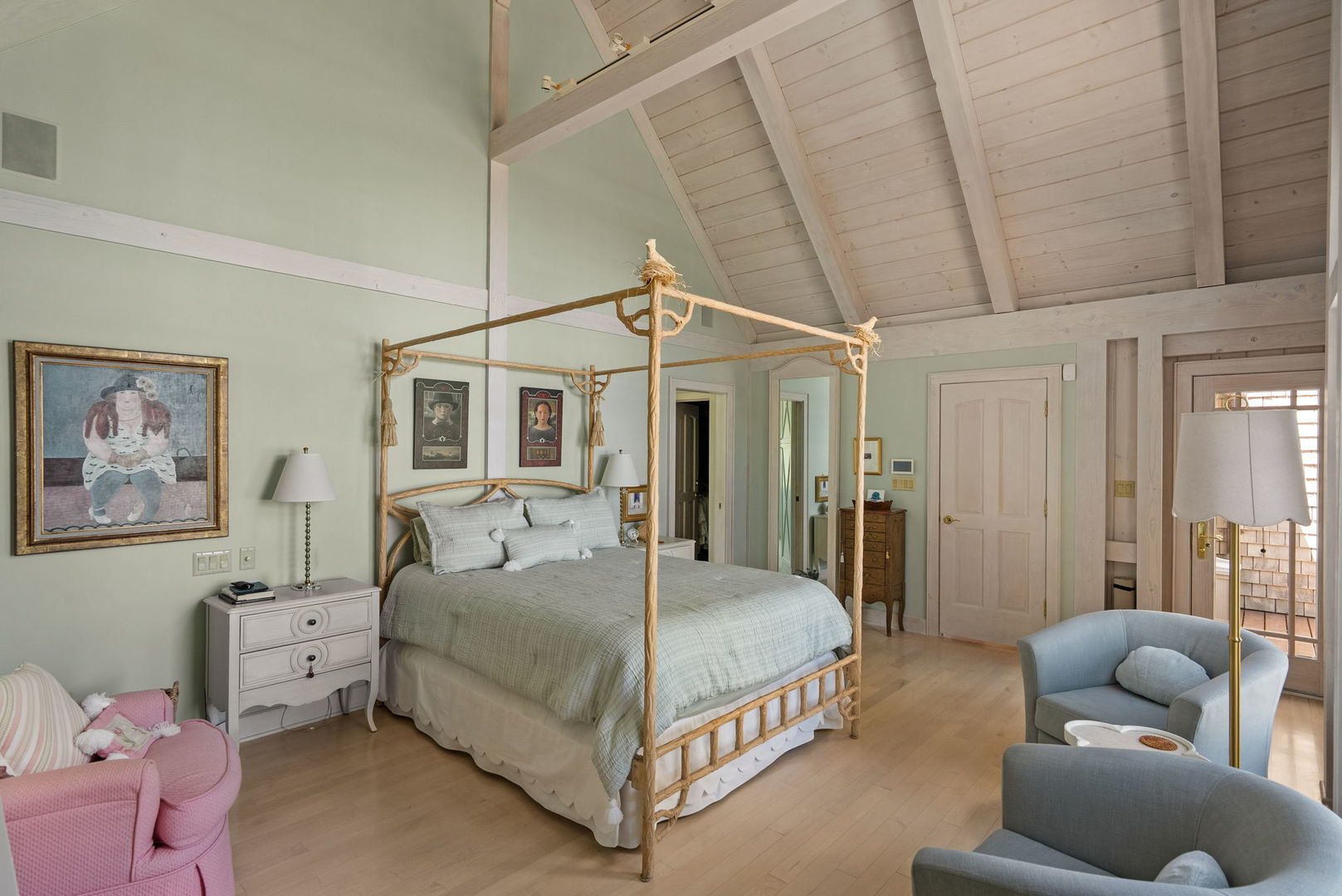 main property photo 31