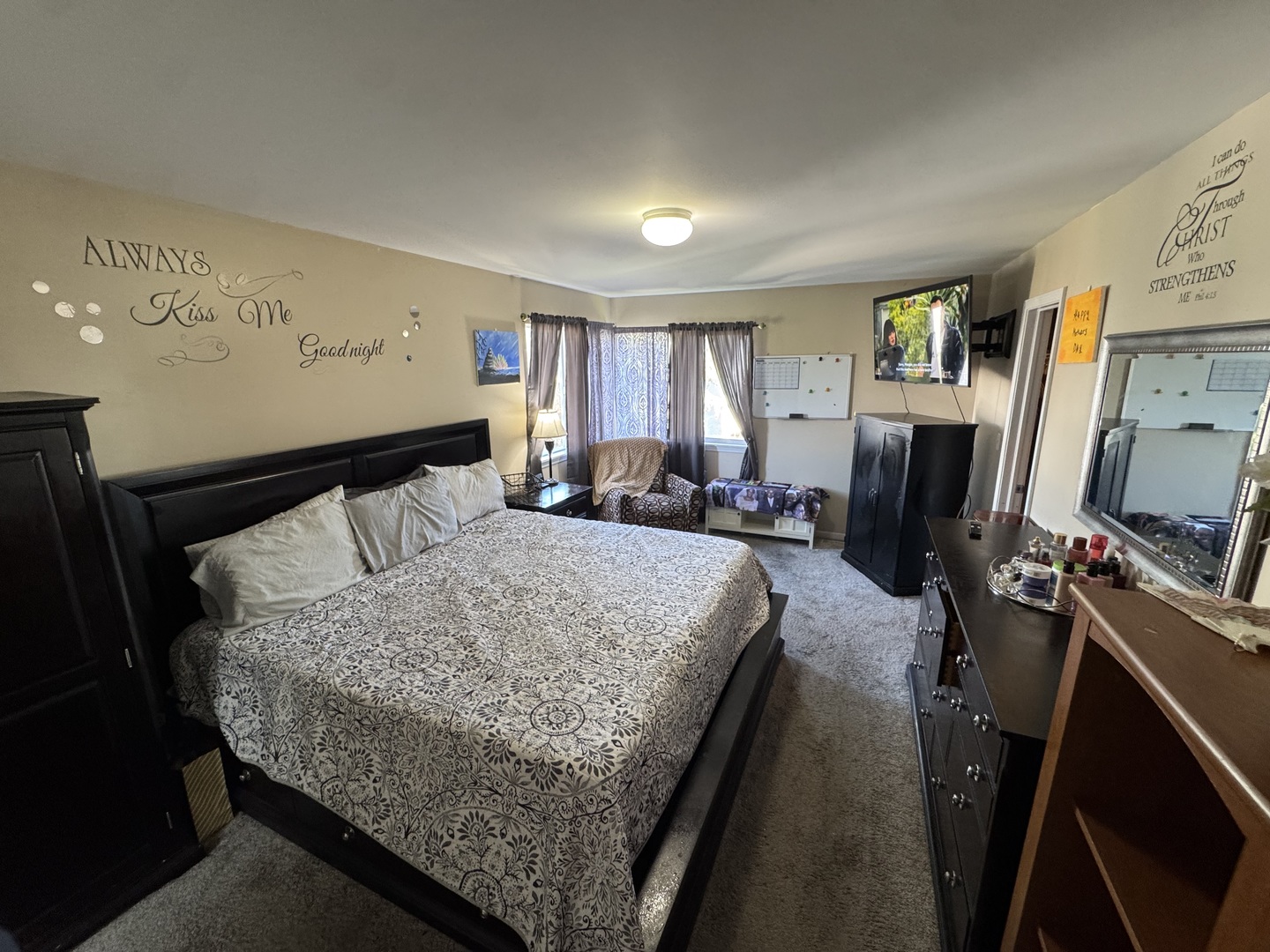 main property photo 12