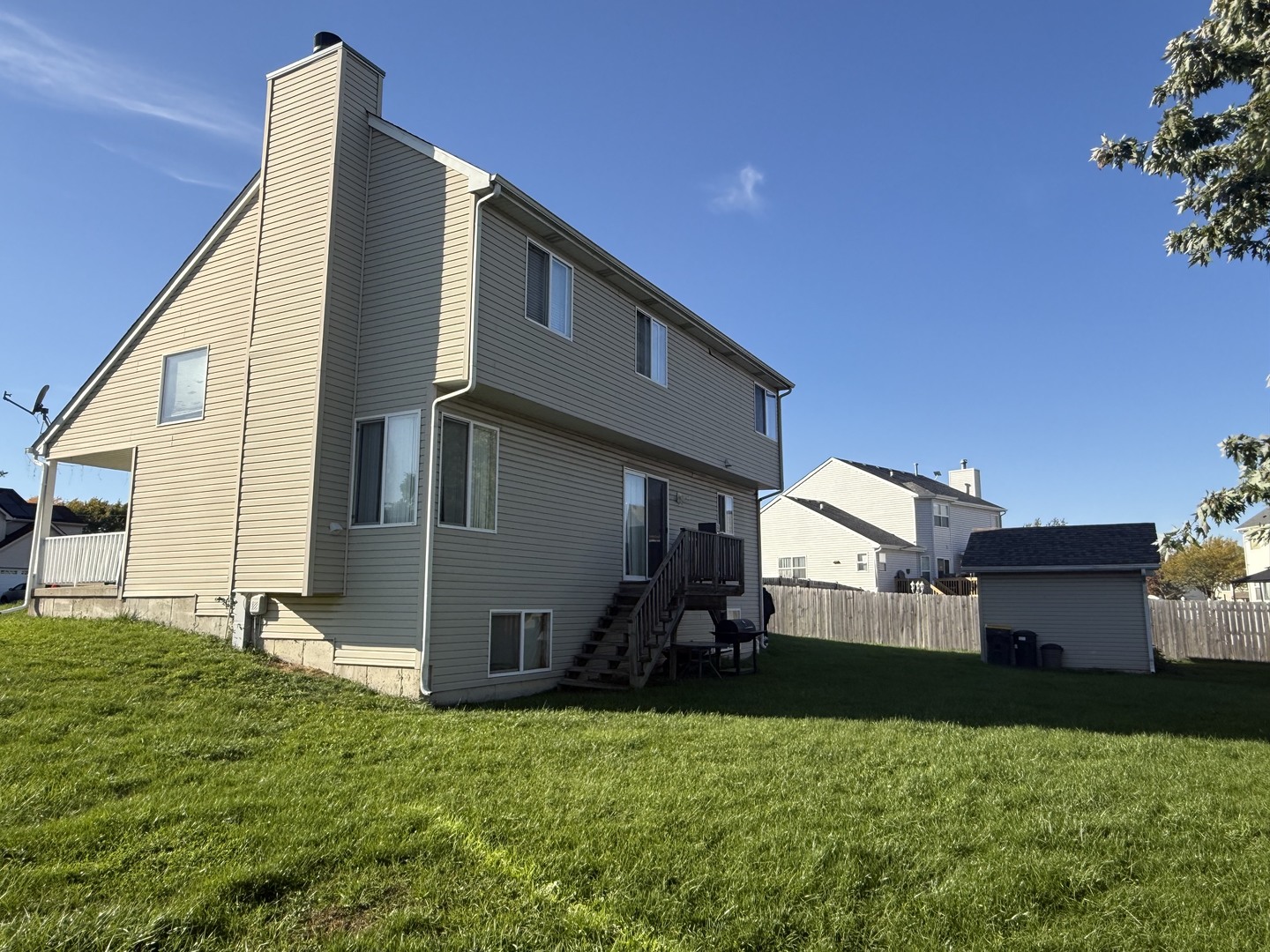 main property photo 29