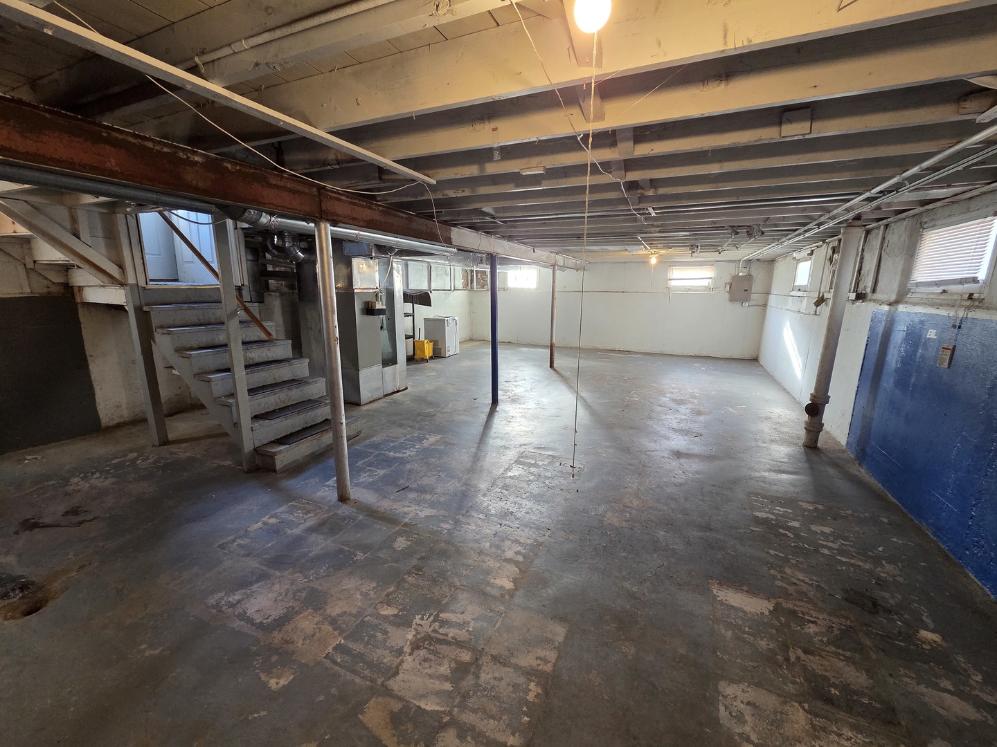 main property photo 5