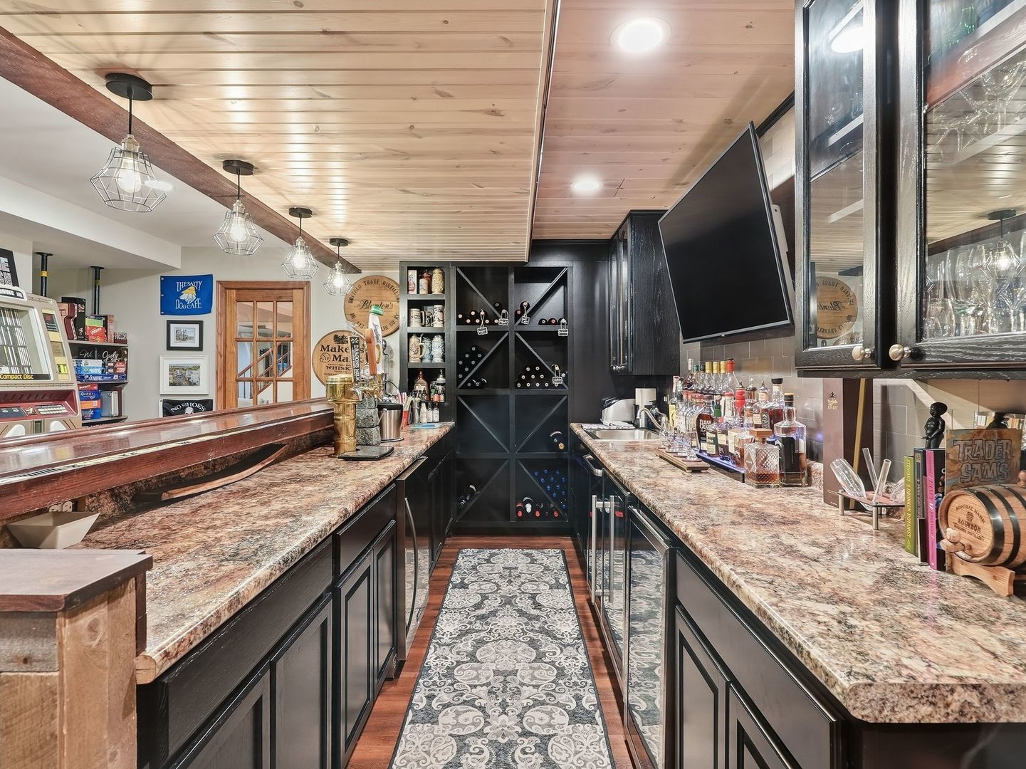 main property photo 41