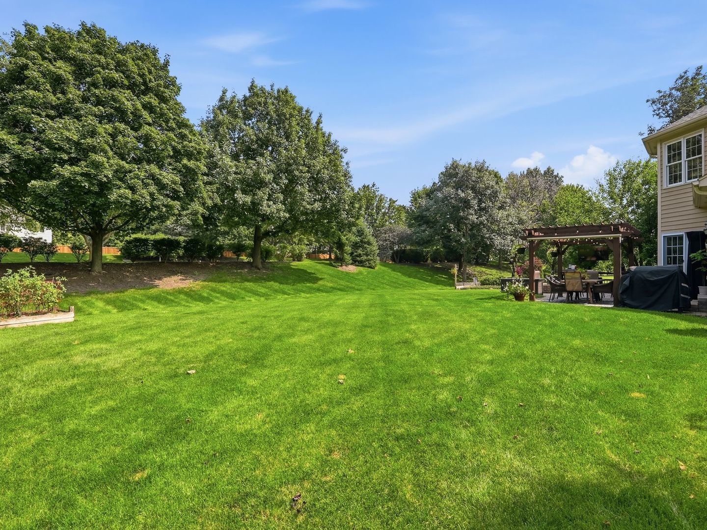 main property photo 47
