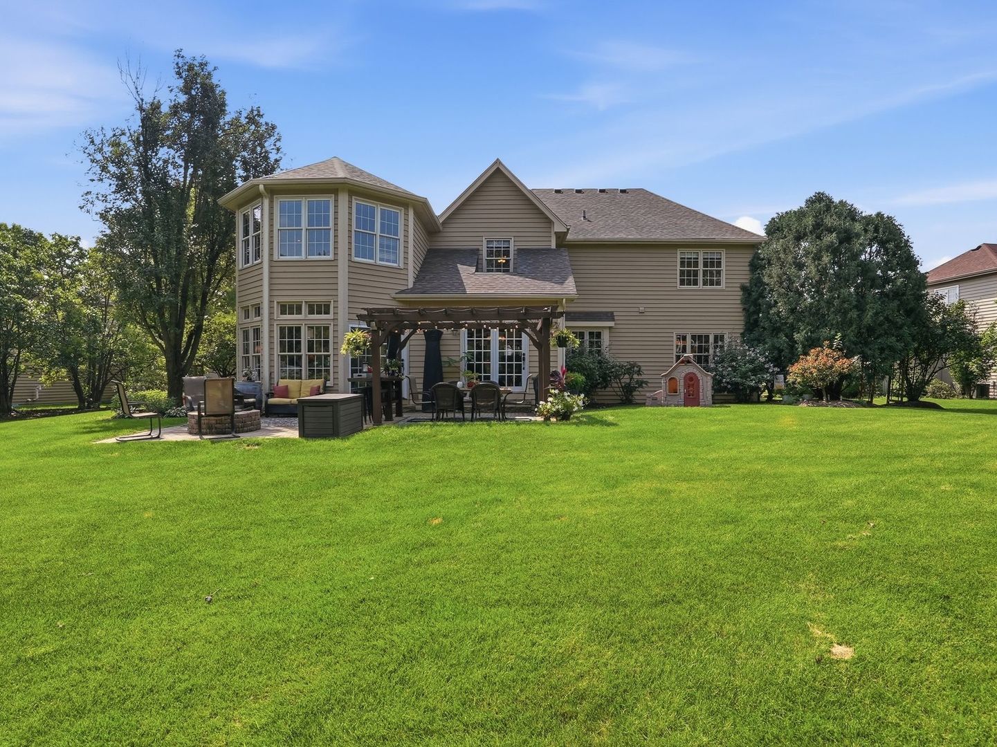main property photo 49