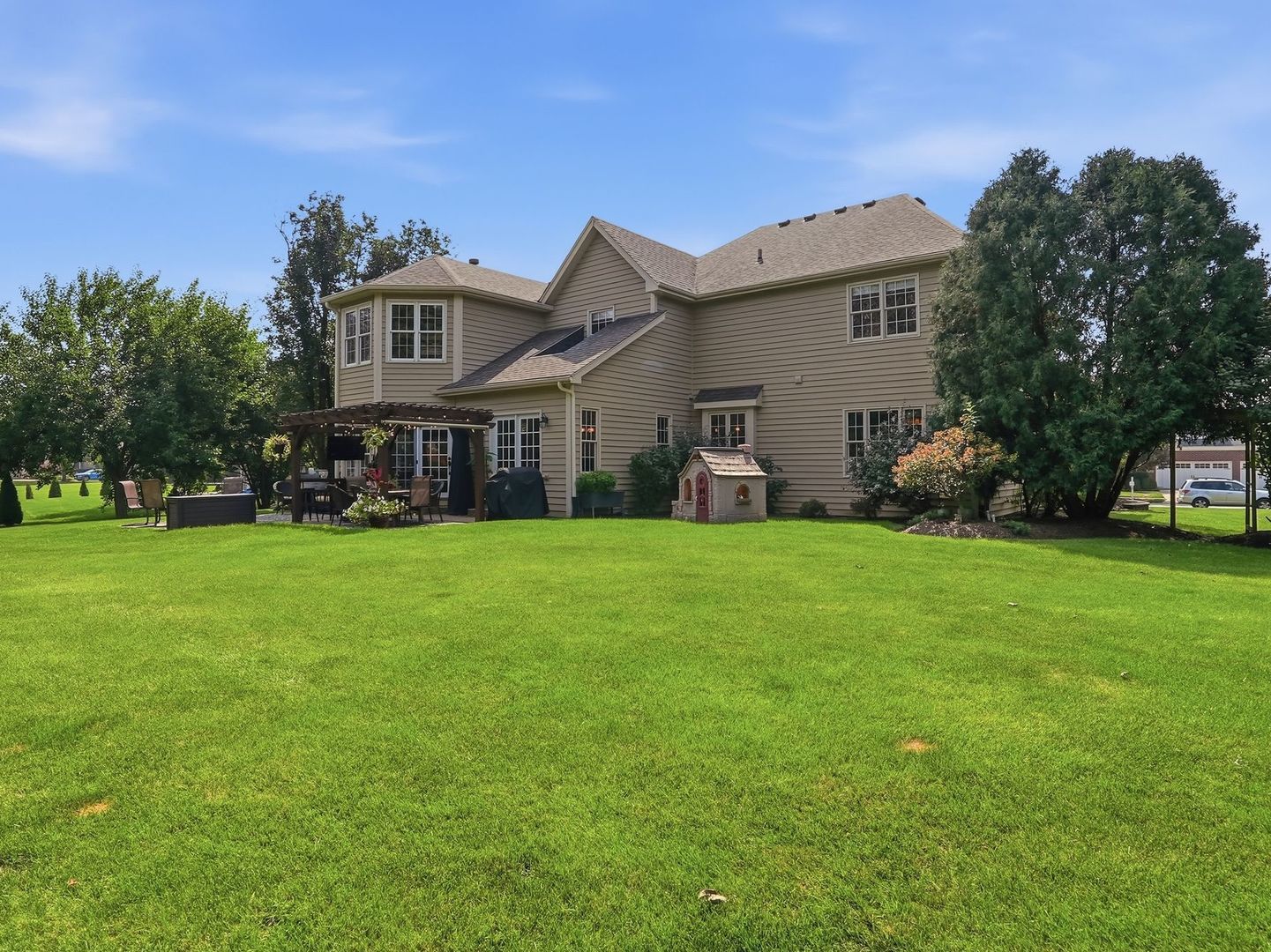 main property photo 50