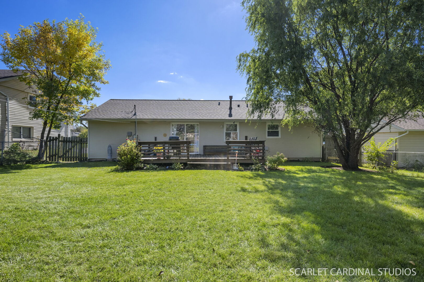 main property photo 14