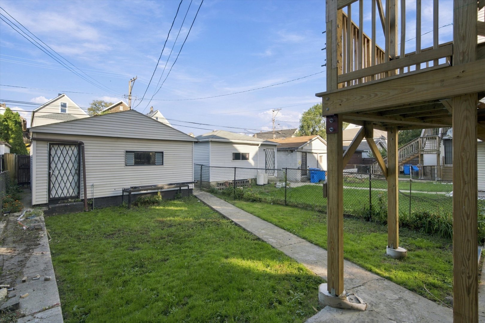 main property photo 21