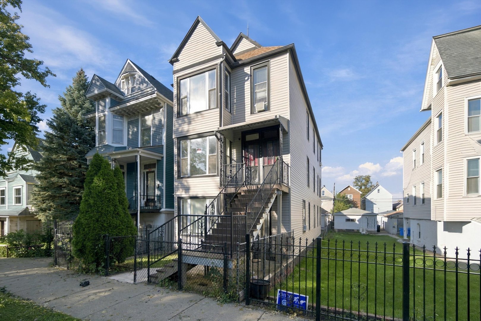 main property photo 22