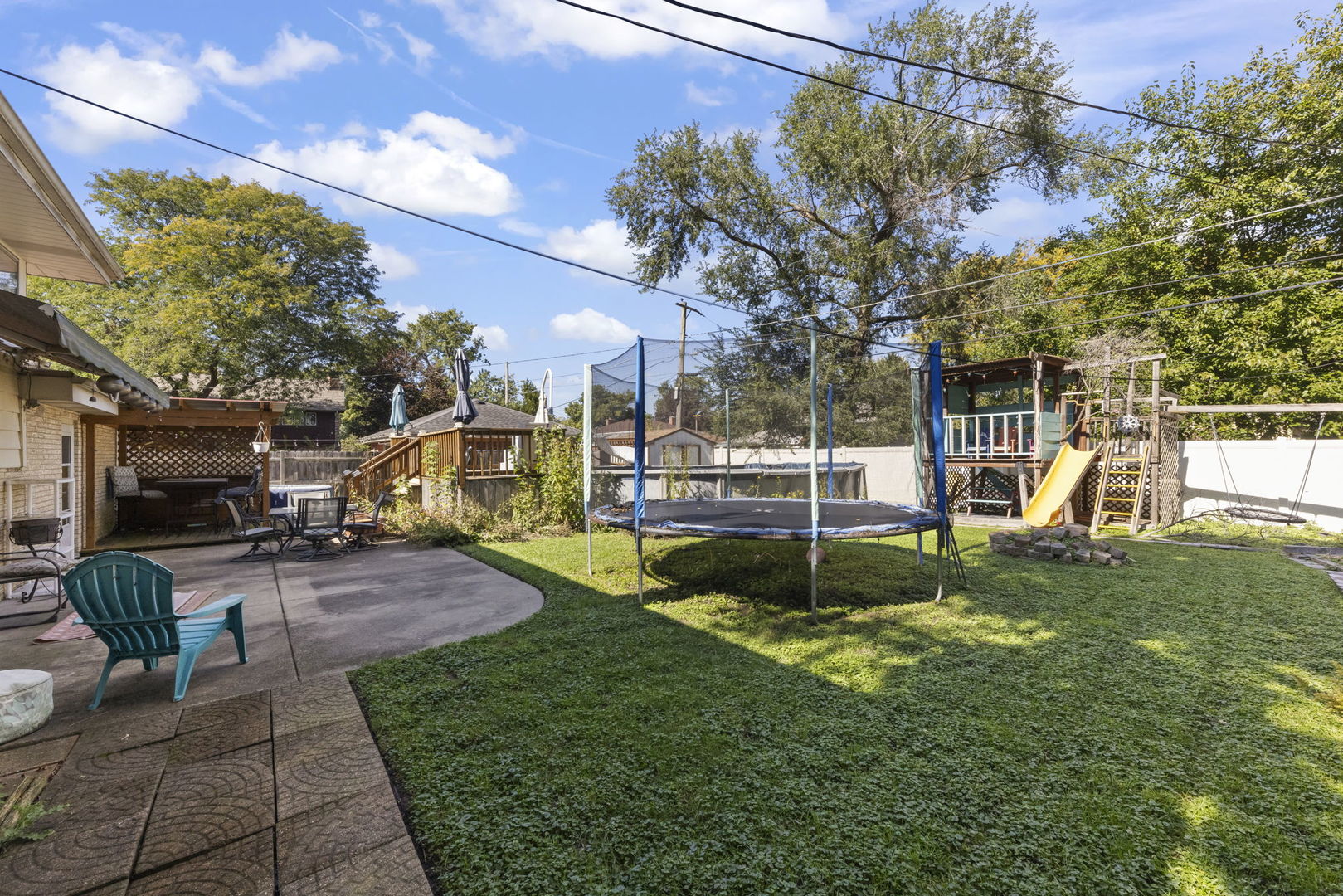 main property photo 22