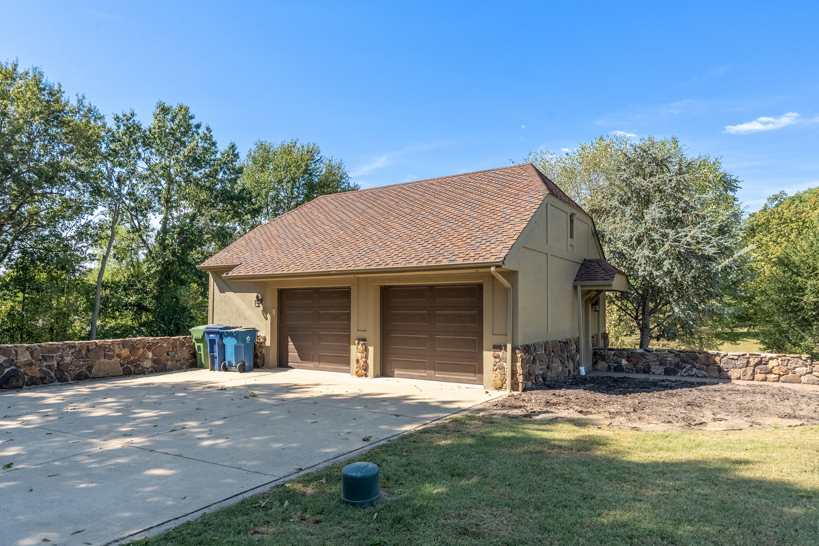 main property photo 57