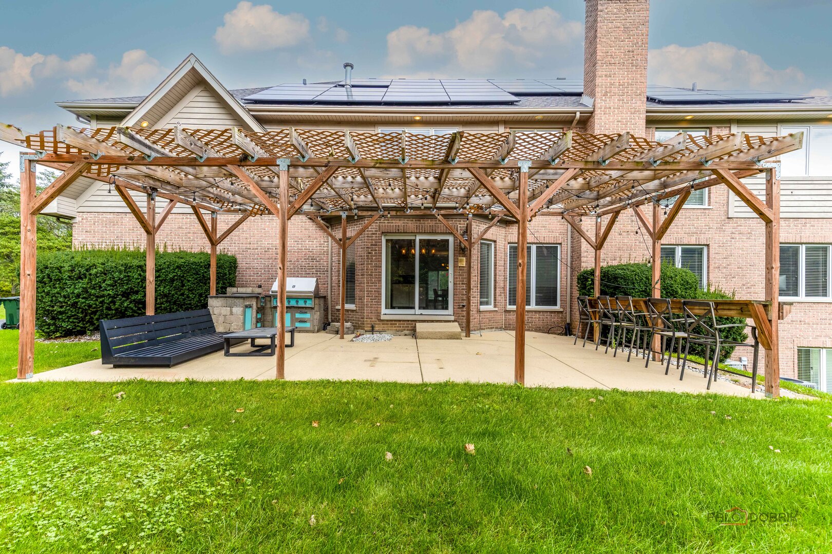 main property photo 41