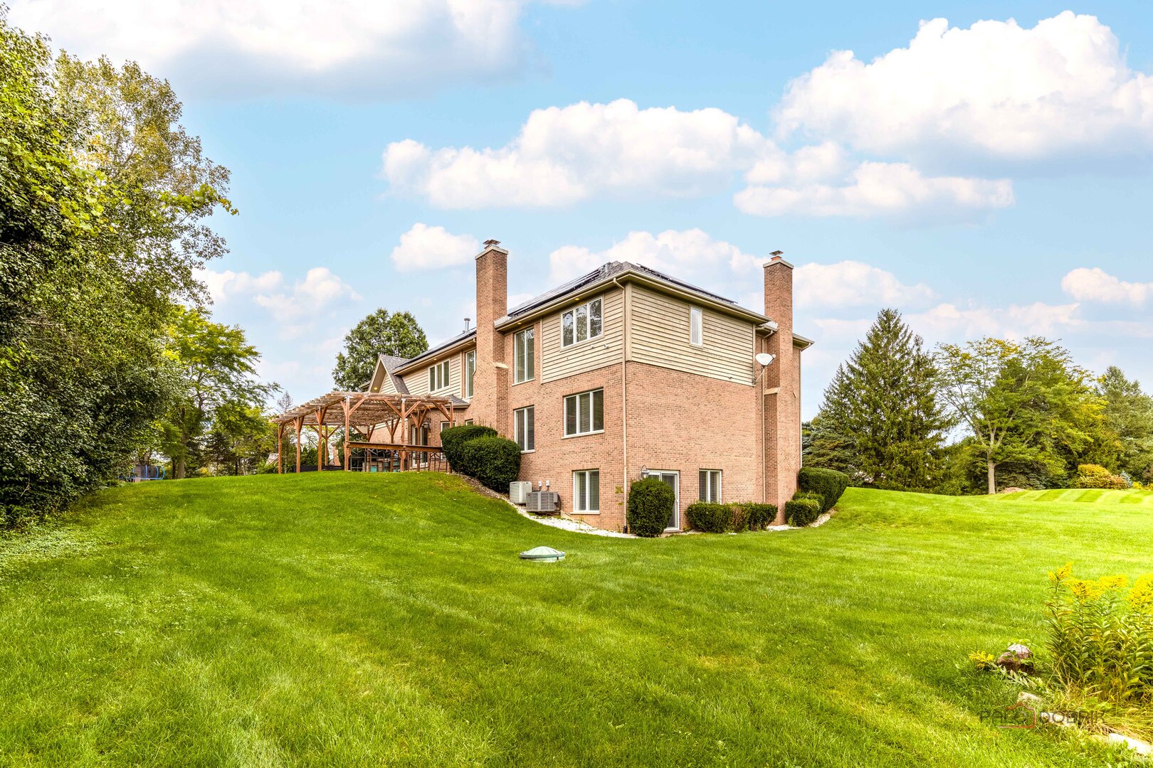 main property photo 42