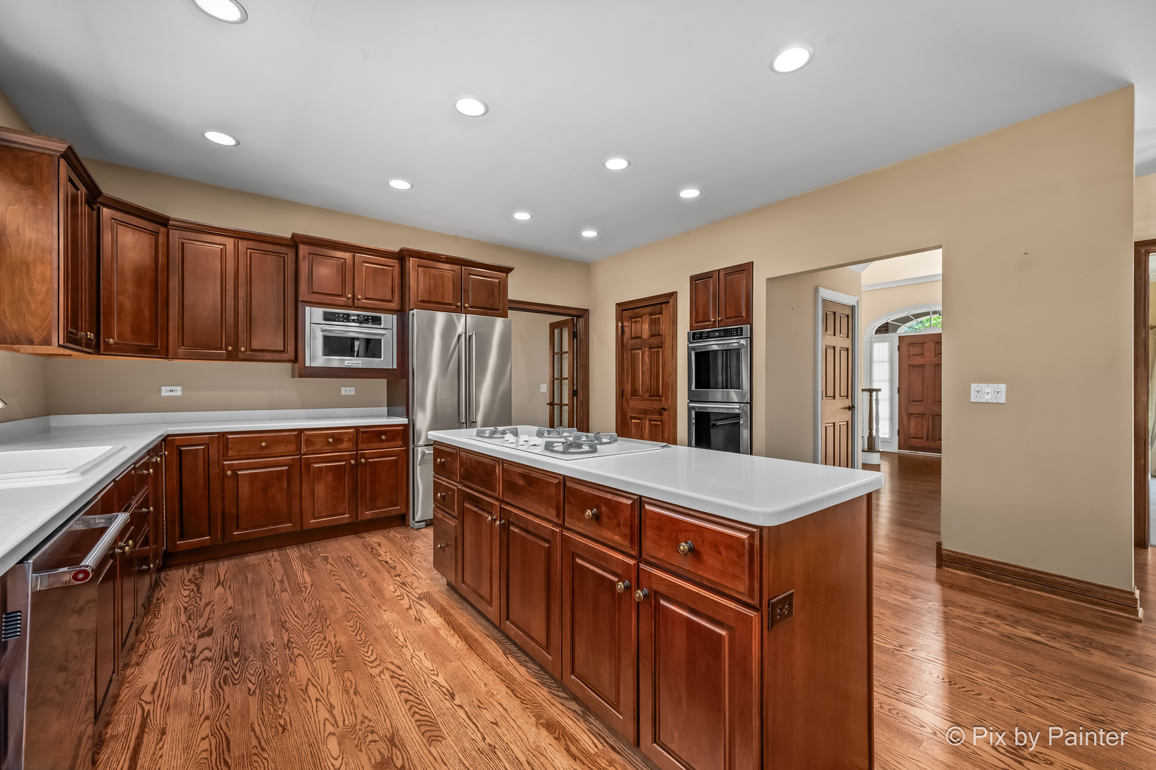 main property photo 18