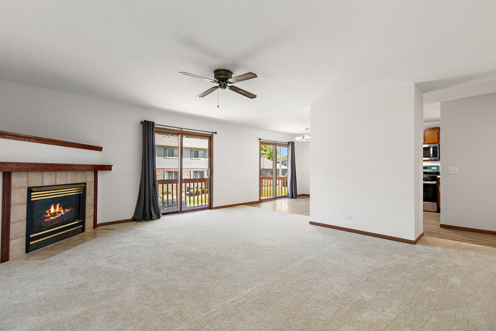 property viewer photo 2